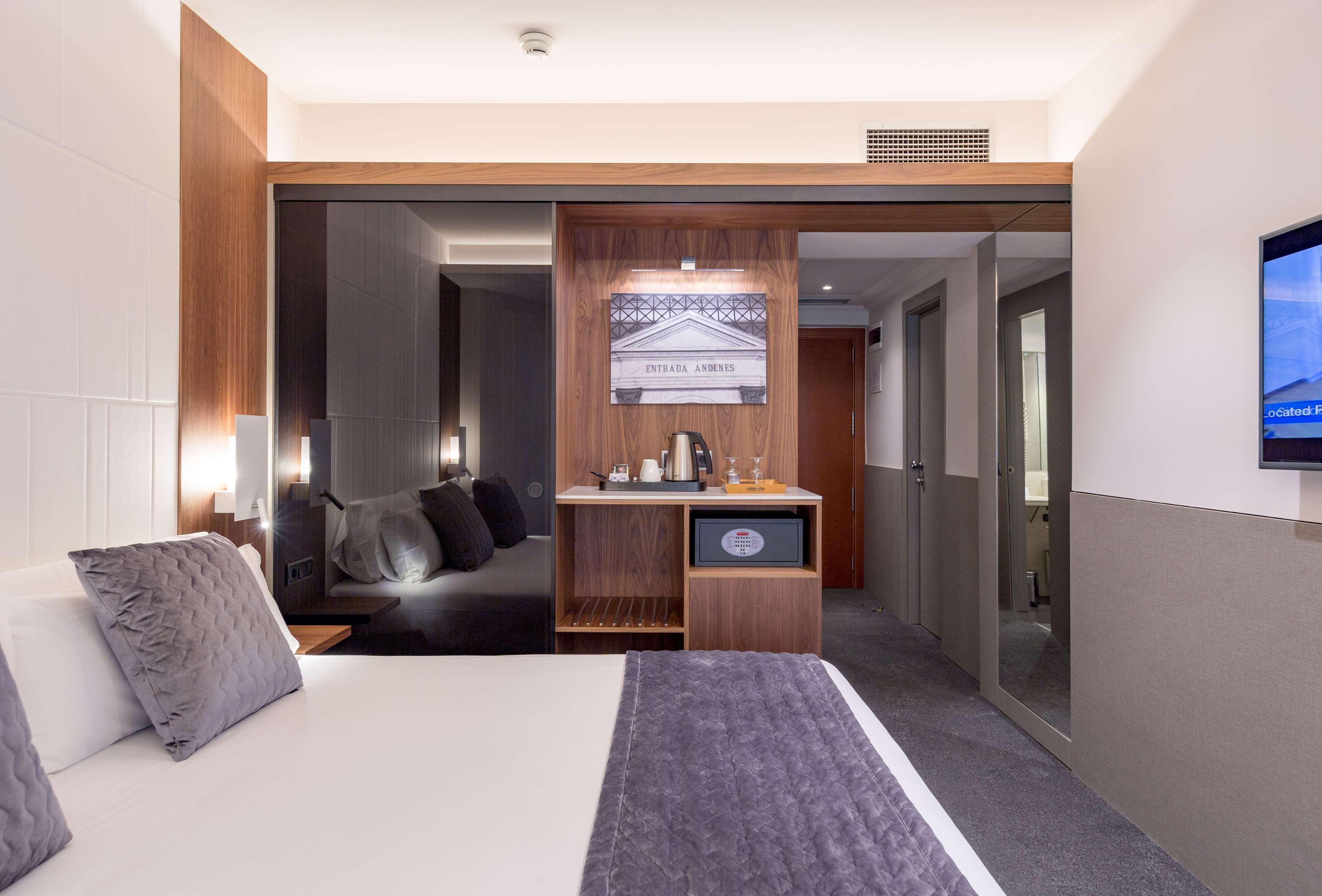 Best Western Premier Hotel Dante Barcelona Eksteriør bilde