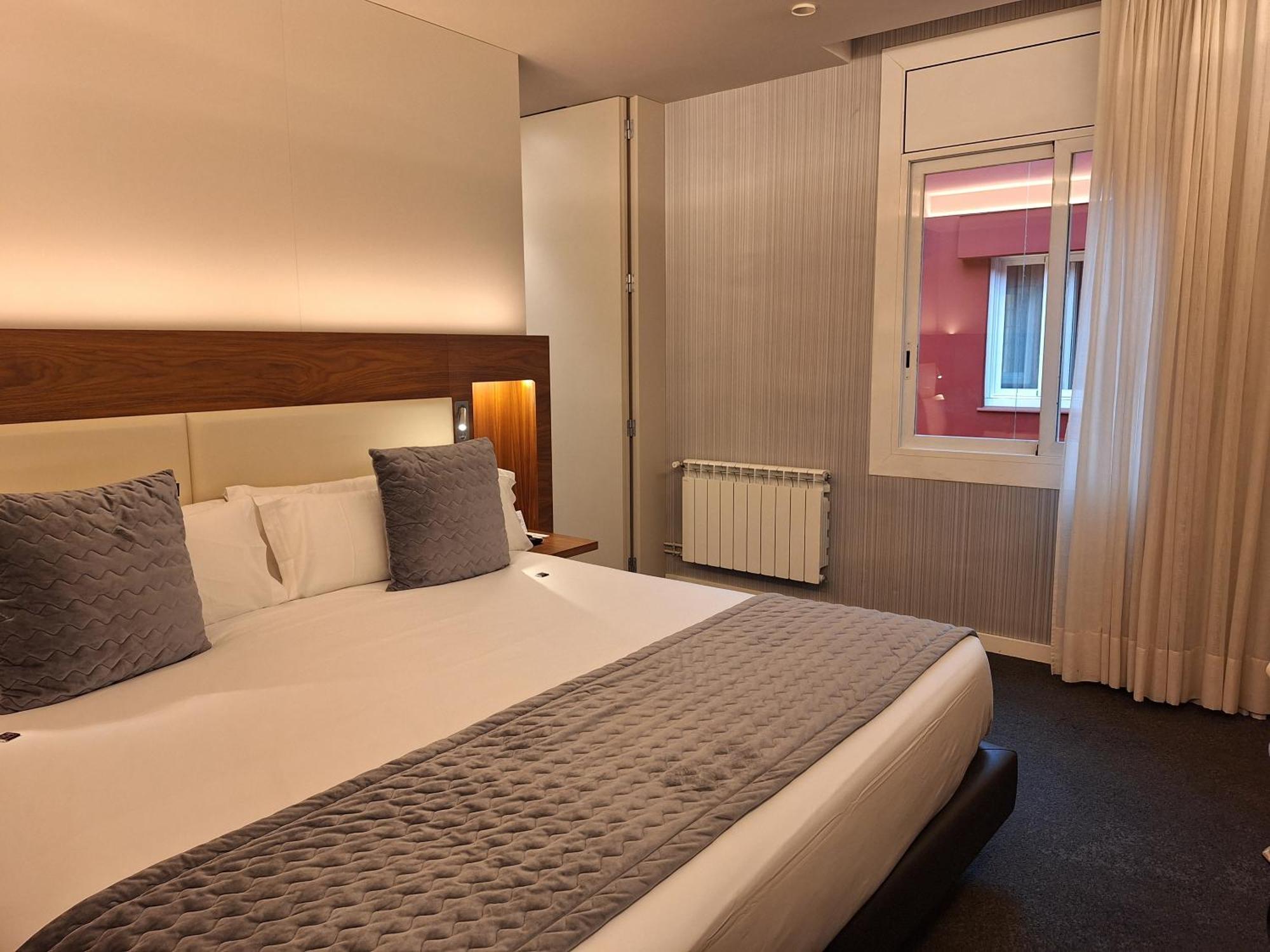 Best Western Premier Hotel Dante Barcelona Eksteriør bilde