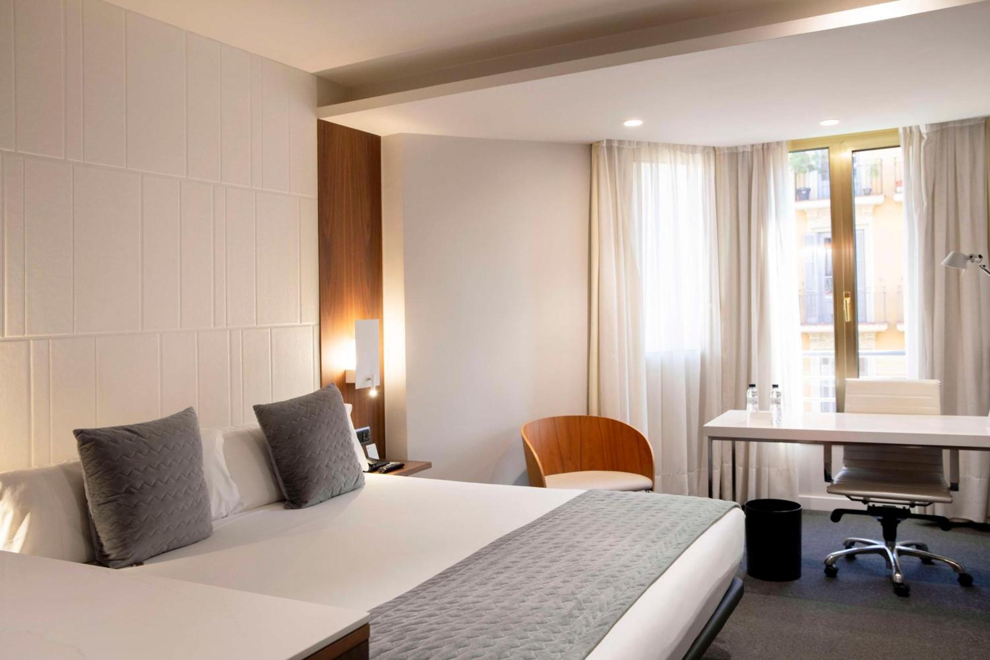 Best Western Premier Hotel Dante Barcelona Eksteriør bilde